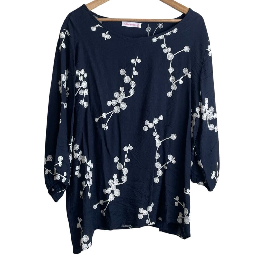 Parami Design Women Tunic Top‎ 3X Navy Embroidery Floral Boho Cottagecore Travel